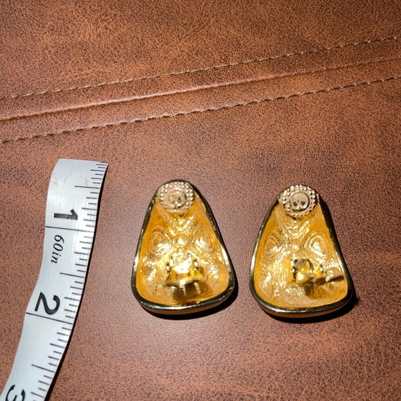 St. John Chunky Navy Blue Gold Enamel Clip Earrings - Picture 4 of 5